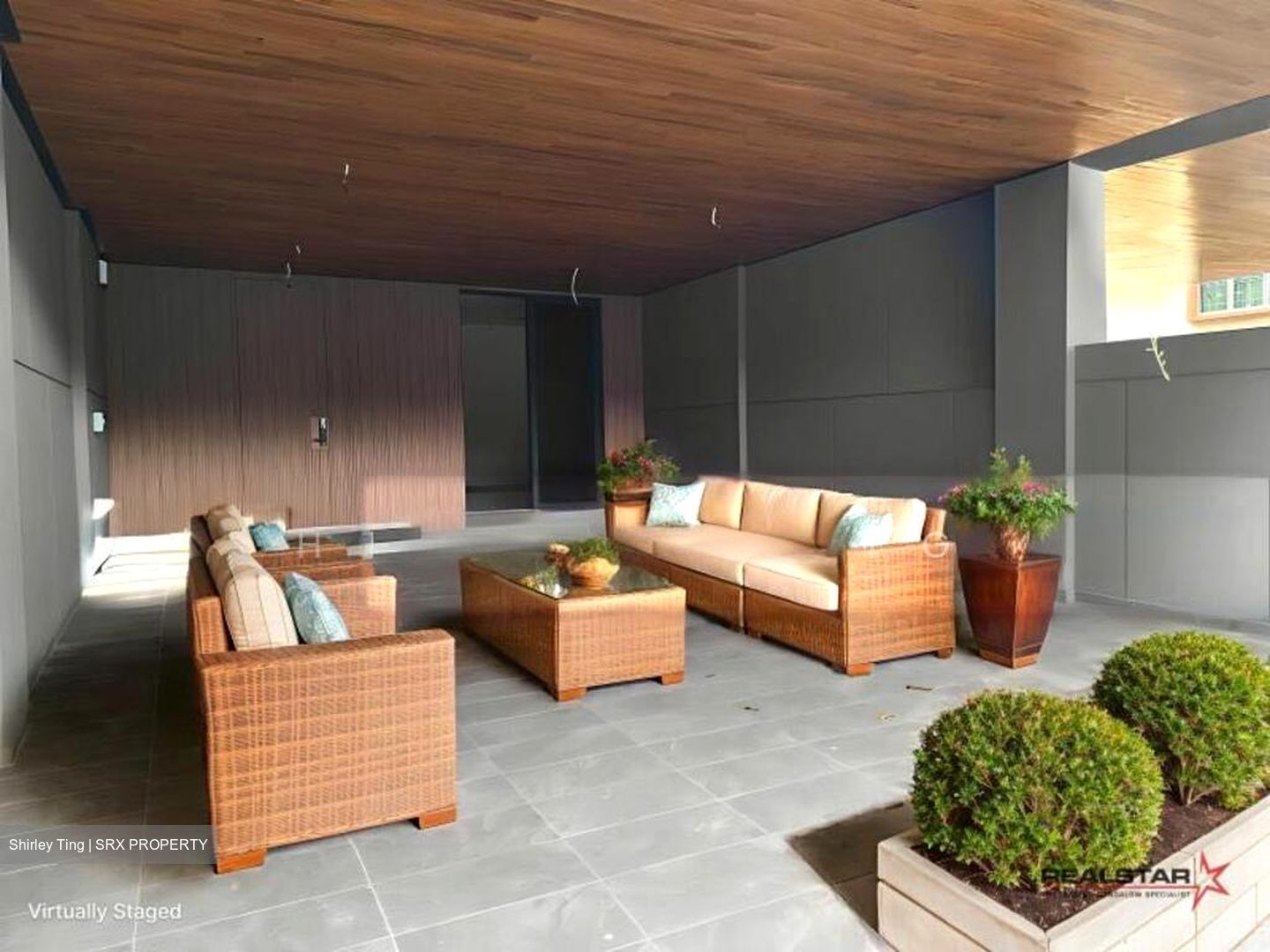 Henry Park (D10), Terrace #486669451